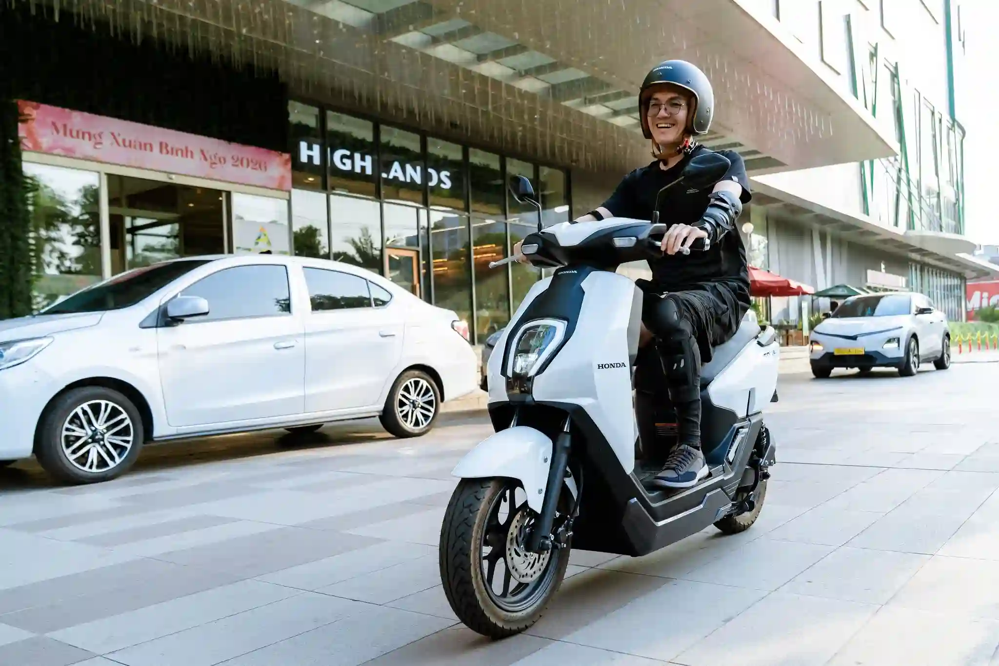 xe-honda-icon-e-cua-he-thong-xe-may-nam-tien