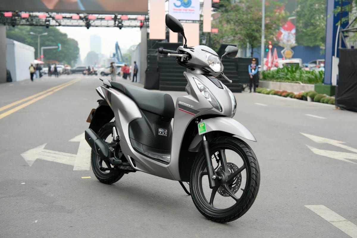 Giá Lăn Bánh Vision Phiên Bản Thể Thao 2026