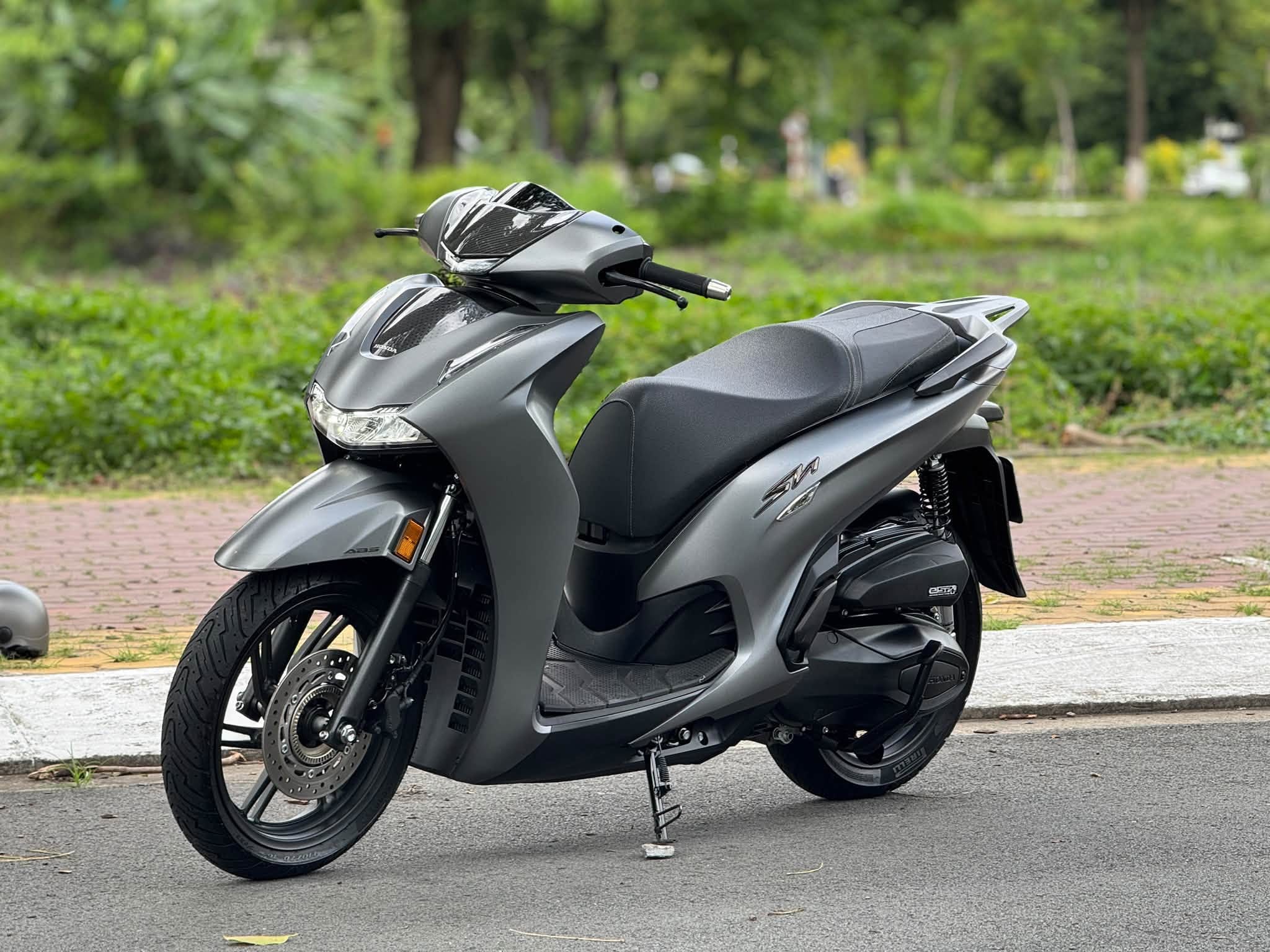 Giá lăn bánh Honda SH350i 2026 tại TP.HCM
