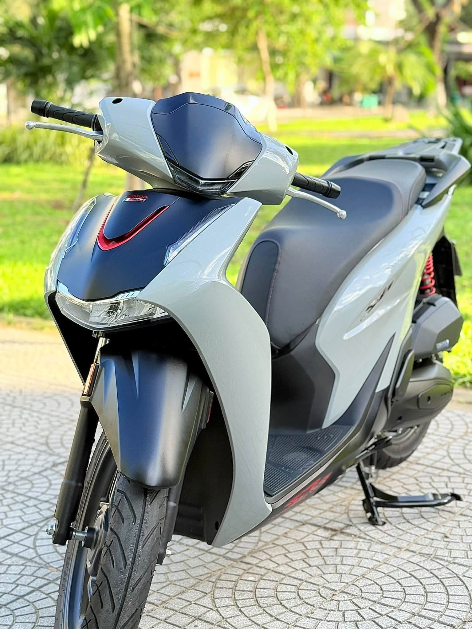 SH 125i đi được bao nhiêu km khi đầy bình?